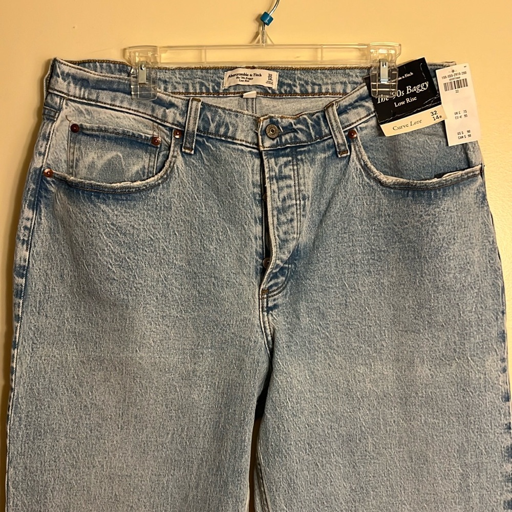 Abercrombie 90’s Baggy jeans low rise curve love size 14